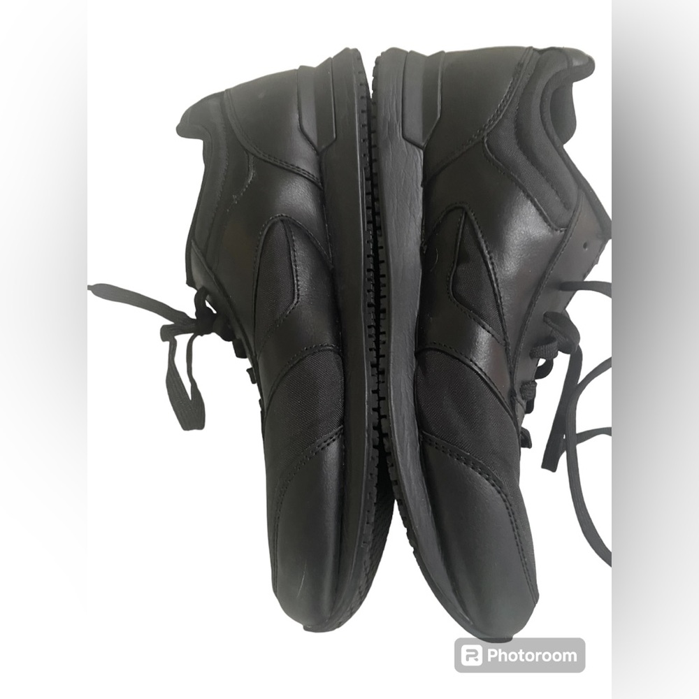 TREDSAFE enduro pro anti-fatigue, slip resistant work shoes. NWOT. No box - Picture 3 of 5